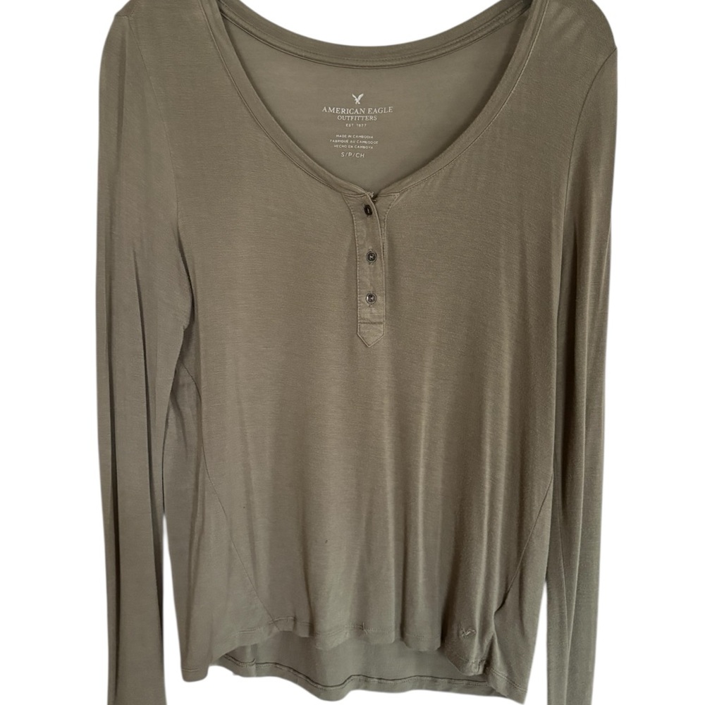 American Eagle Outfitters Khaki Long Sleeve Top